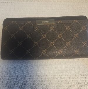 Nine West Wallet